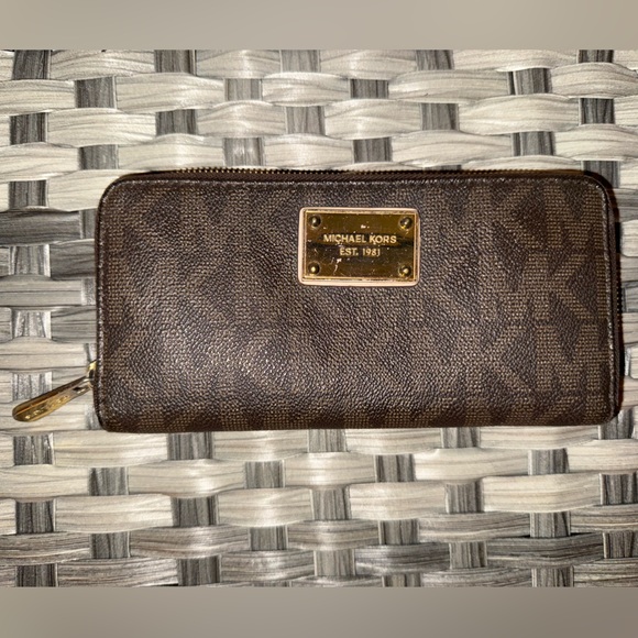 Michael Kors Handbags - Michael Kors Jet Set Travel Continental Wallet Brown Logo Zip Around